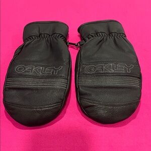 Oakley Black Men's Gloves